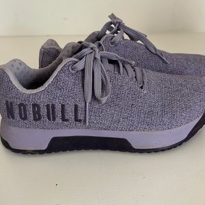 Women’s size 8 No Bull trainers